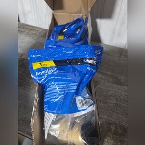 6 WATTS LF4717-18 AquaLock Push To Connect CTS Brass Lead Free 1" Elbow